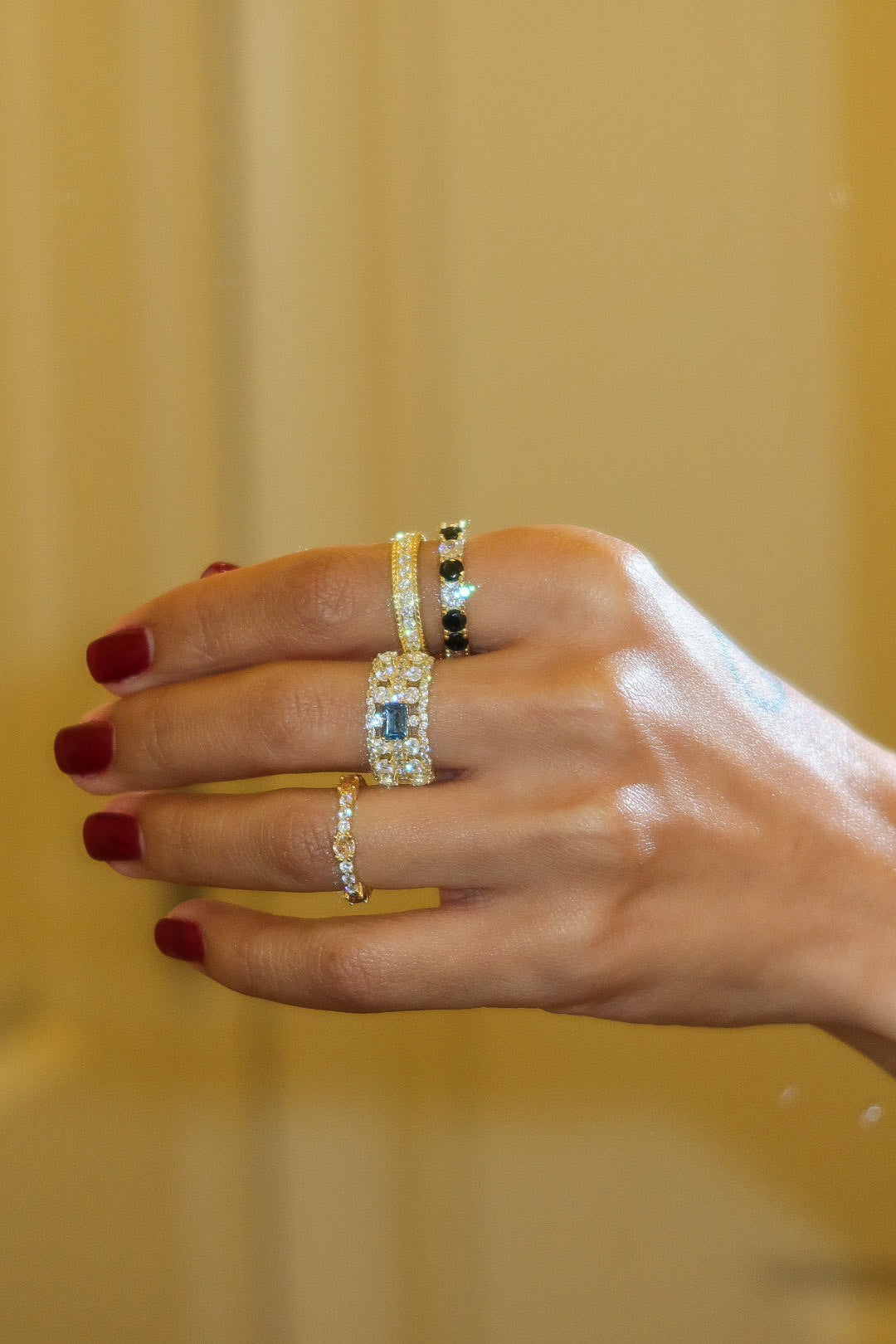 Una Colección que Habla por Sí Sola: Elegancia y Sencillez en Cada Detalle
