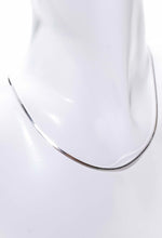 Silver delicada necklace