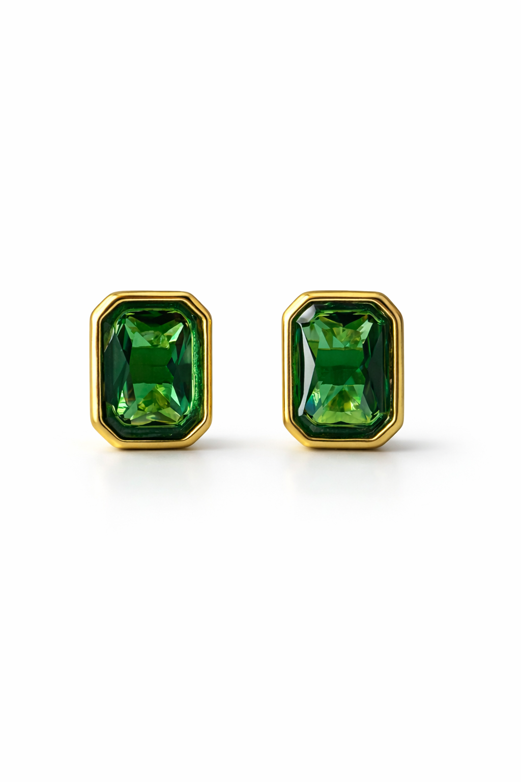 Arete verde esmeralda