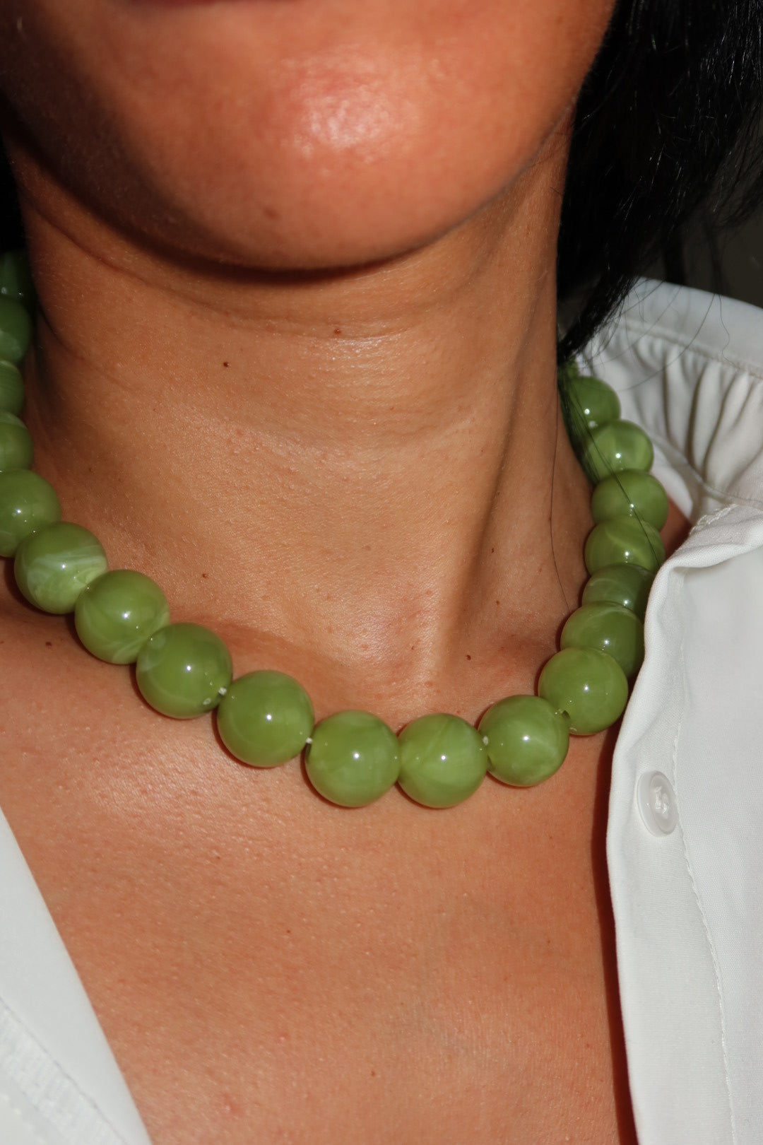 Oliva collar