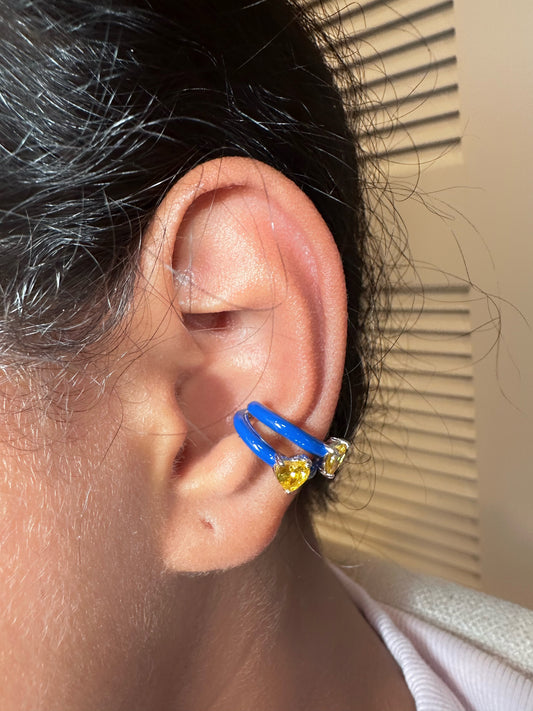 Ear cuff blue