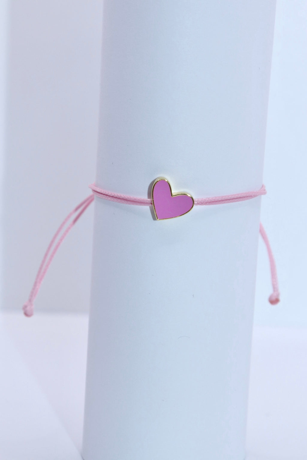 Pulsera rosa de corazón