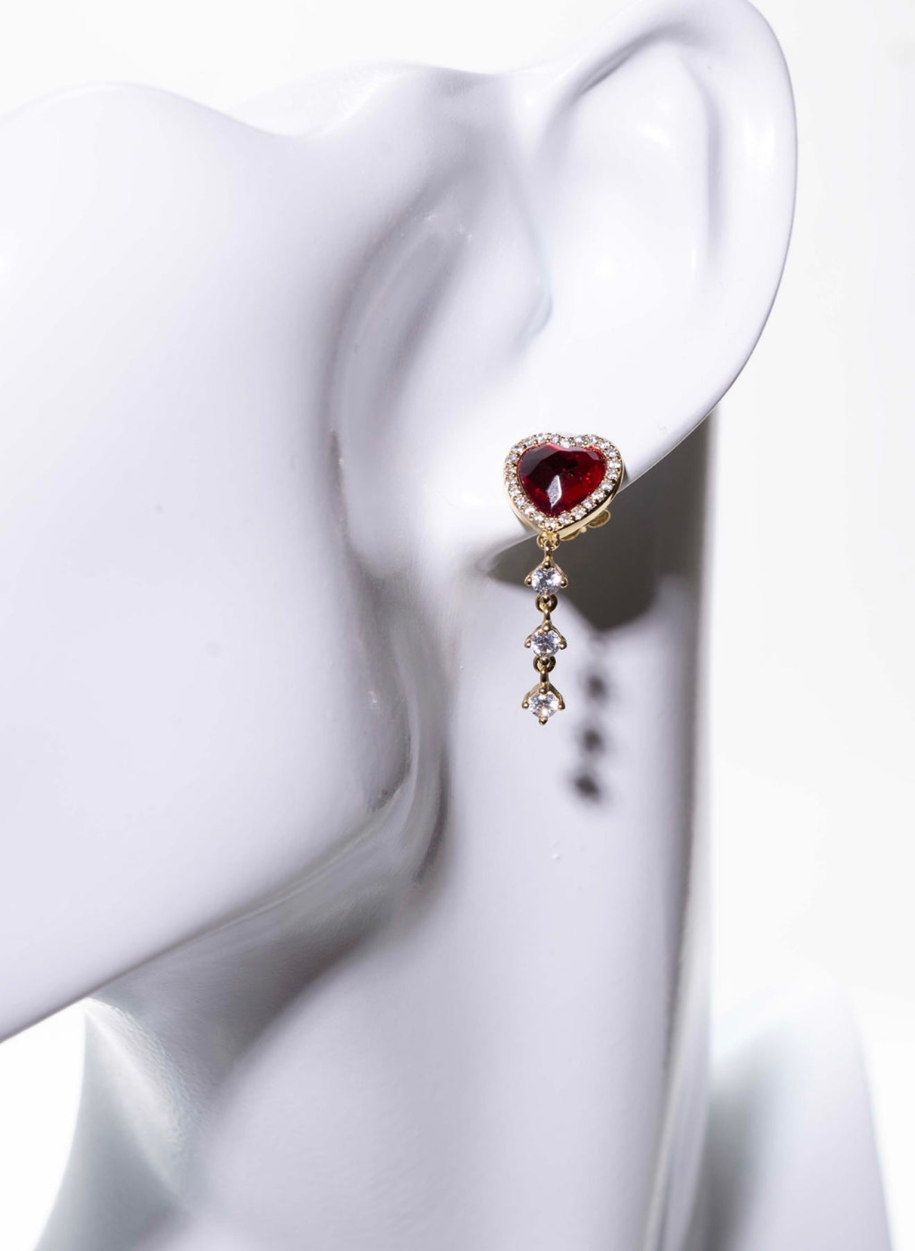 Heart love earring