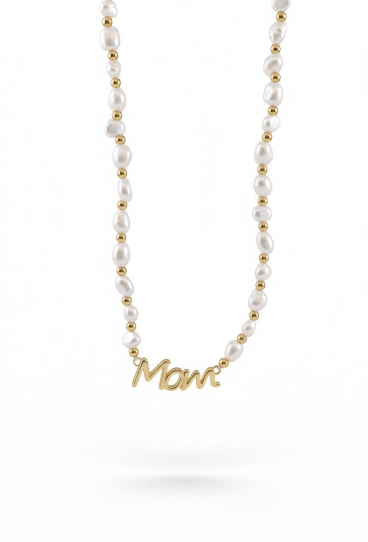 Elegant mom necklace