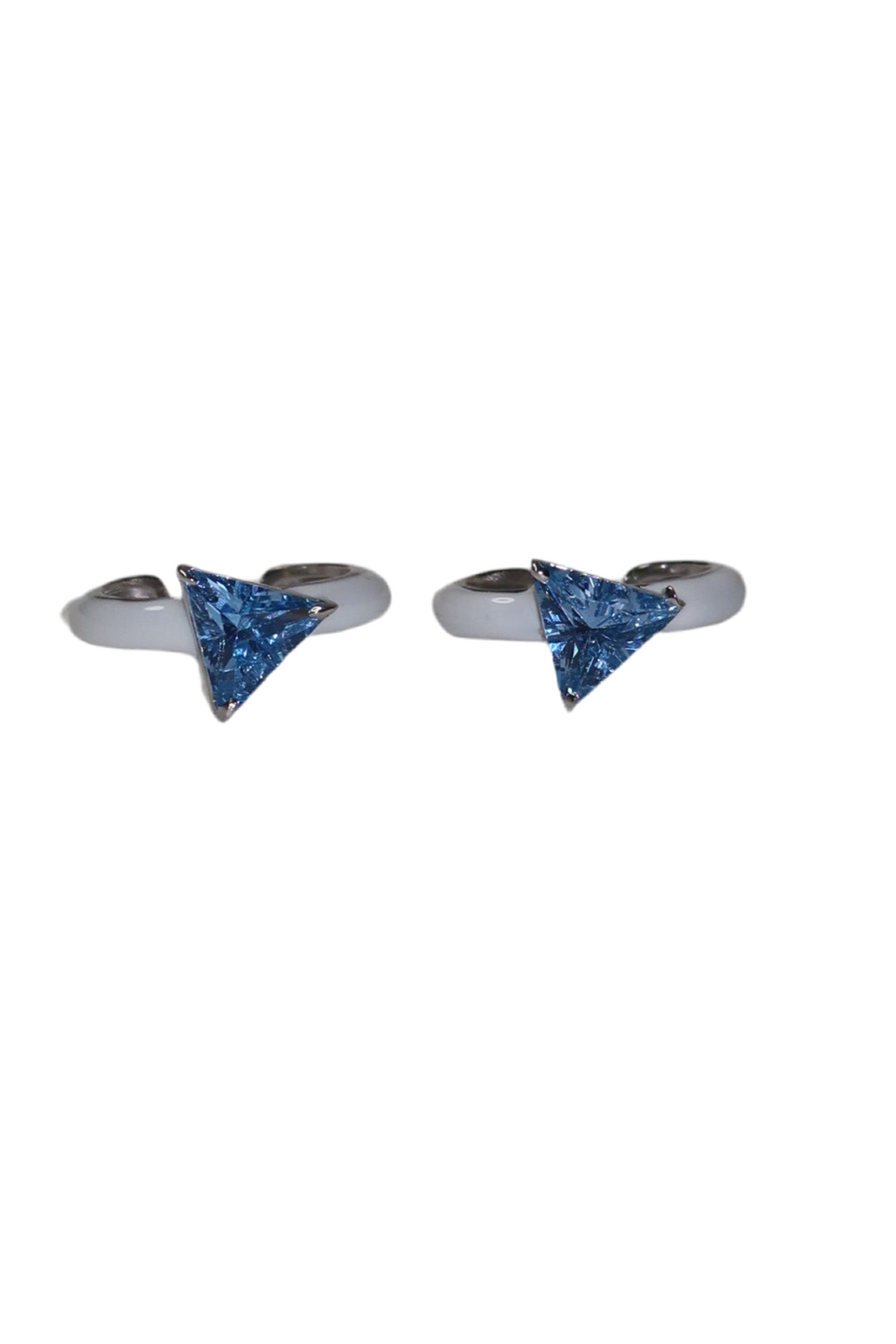 Ear cuff blanco
