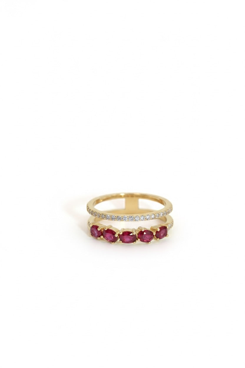 Anillo Aura de oro burdeos