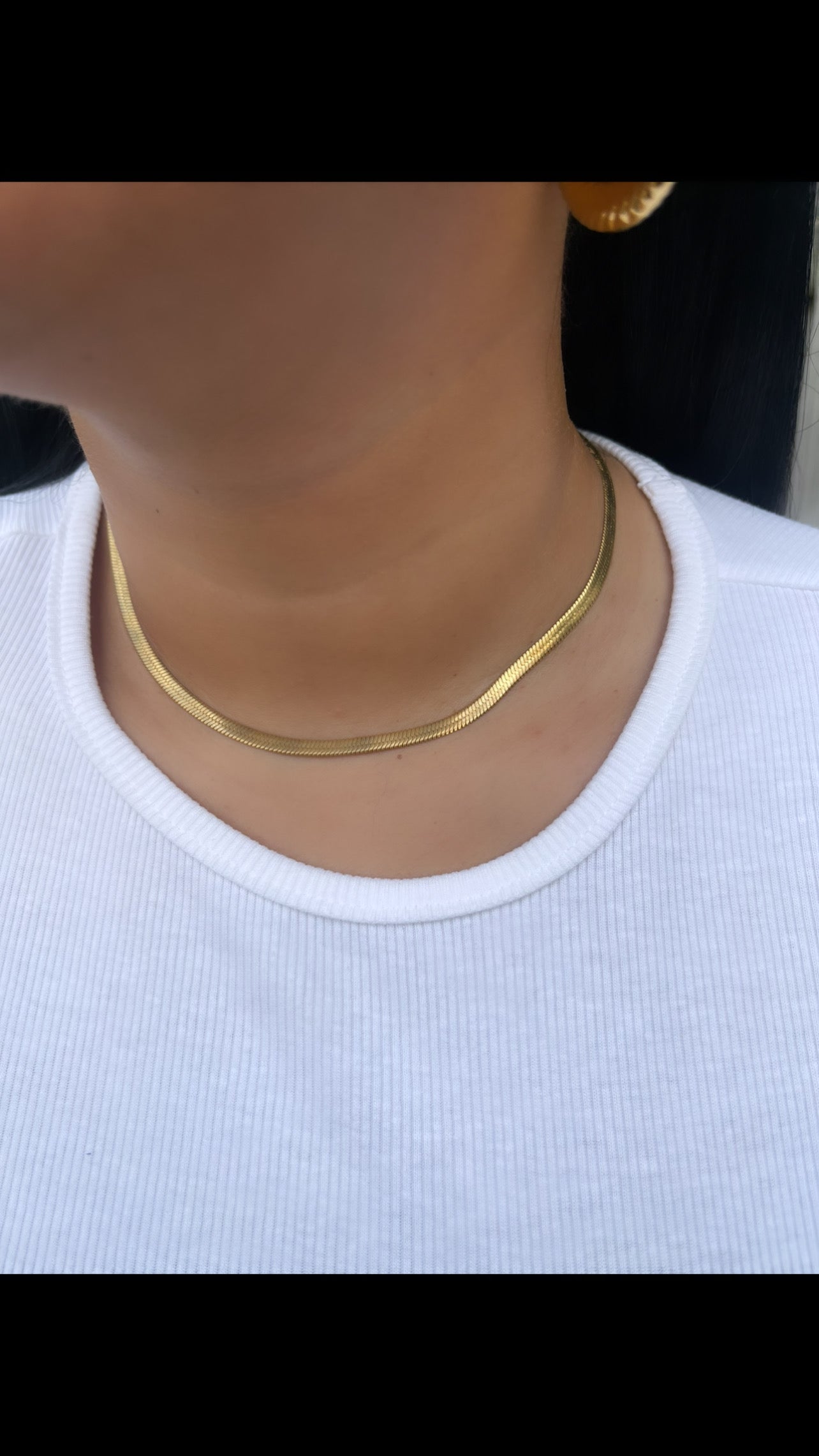 Henrrigbone choker gold